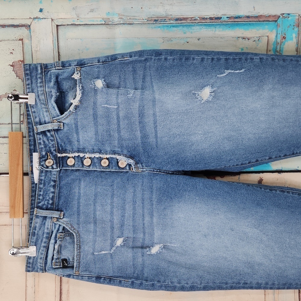 Kancan Button Fly Distressed Raw Hem Jeans - Picture 2 of 7